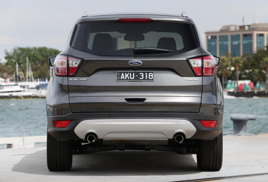  Ford Escape Trend 2016 года  (AU) (фото 17 из 44)